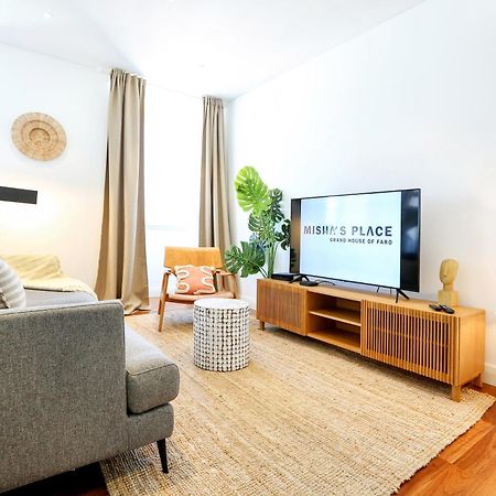 Zen & Tan Apartment Faro Bagian luar foto